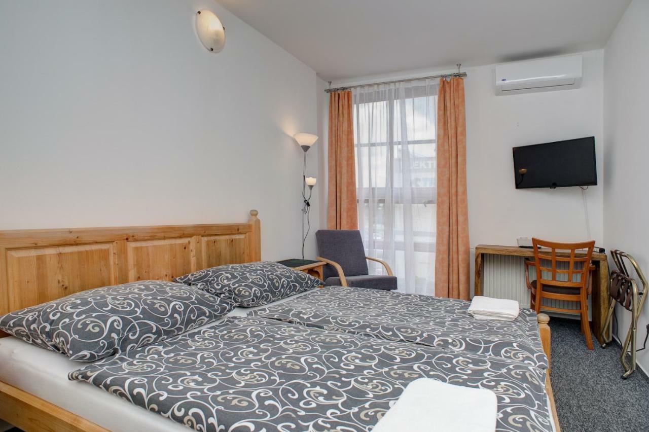 Pension Pegast Ceske Budejovice Exterior photo